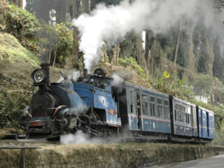 Public Speaker in Surrey Major Paul Whittle talks about Toy Train to the Clouds